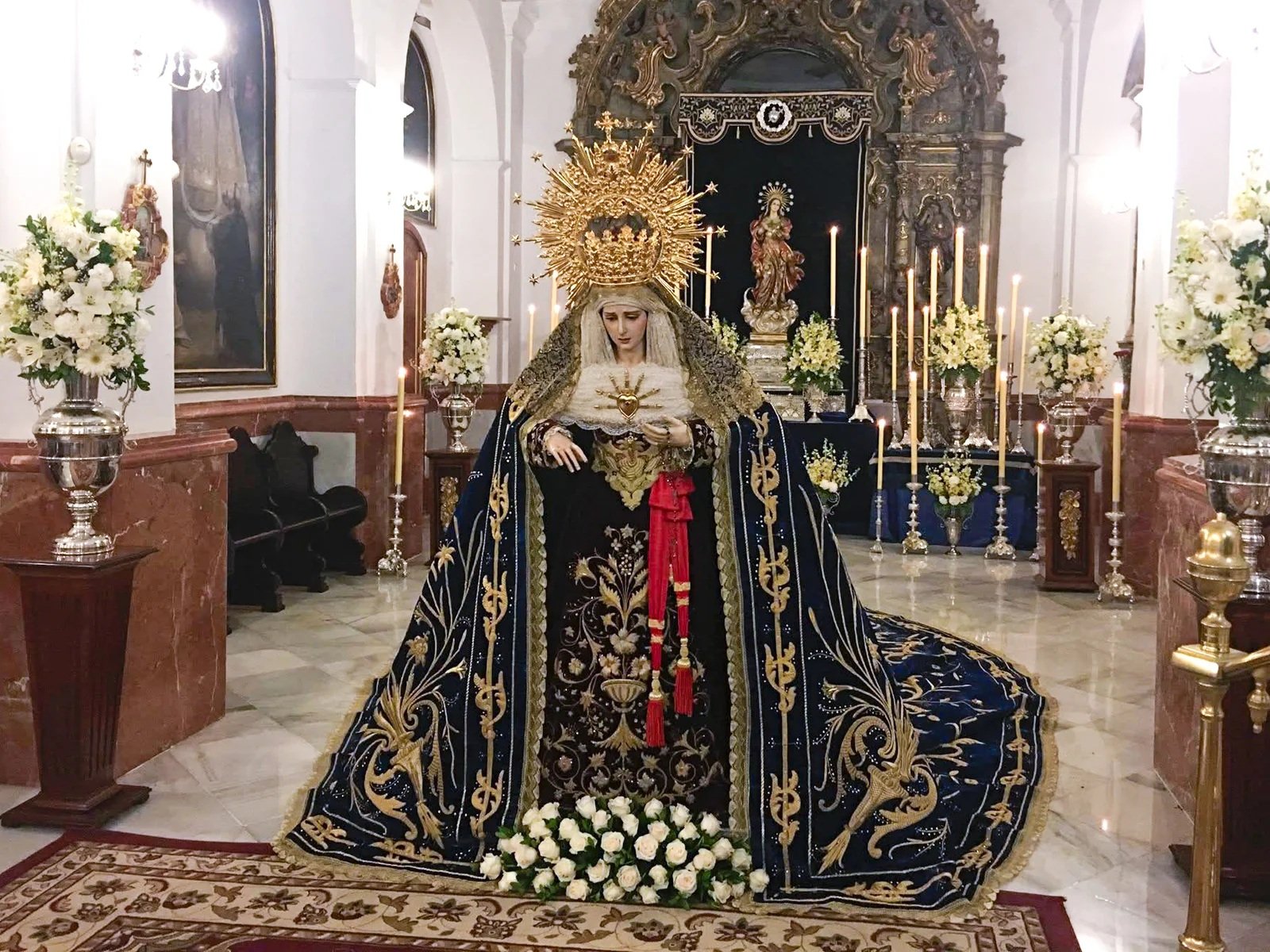Hora Santa extraordinaria y Función en honor a Nuestra Señora de los Dolores
