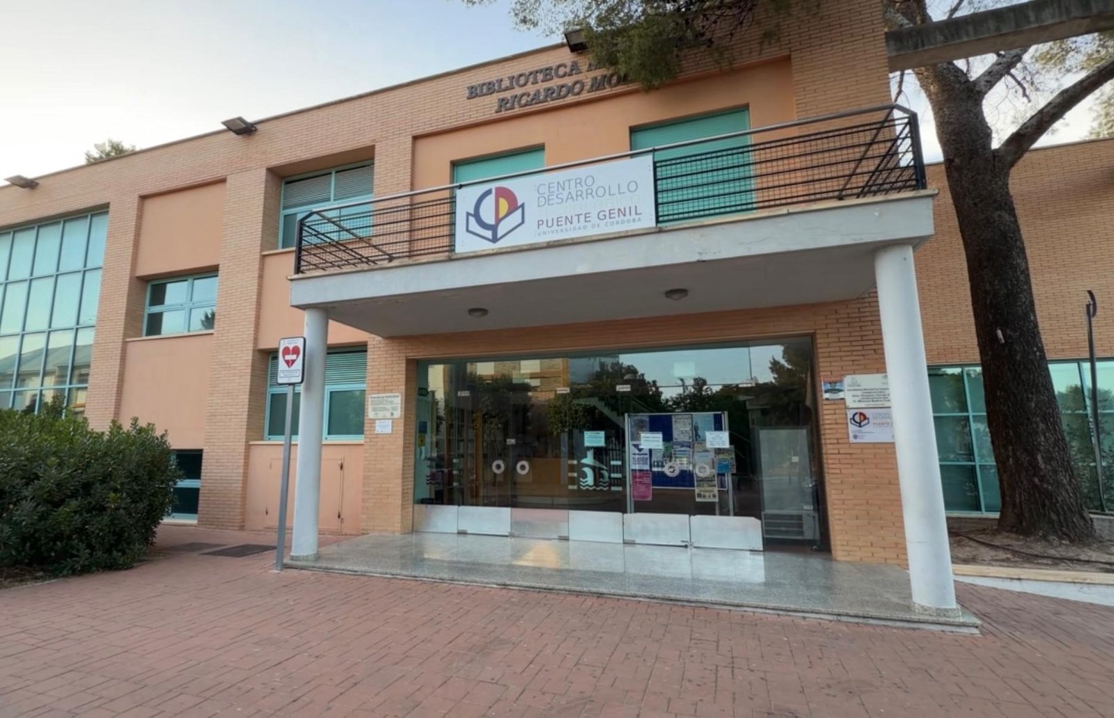 Días y horarios de apertura de la Biblioteca Ricardo Molina