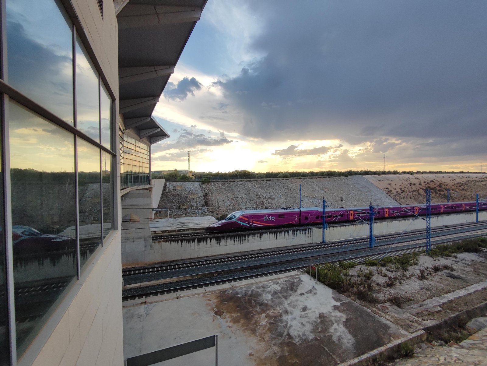 Una avería en la señalización interrumpe varios trenes de Alta Velocidad con destino Málaga, Antequera y Granada